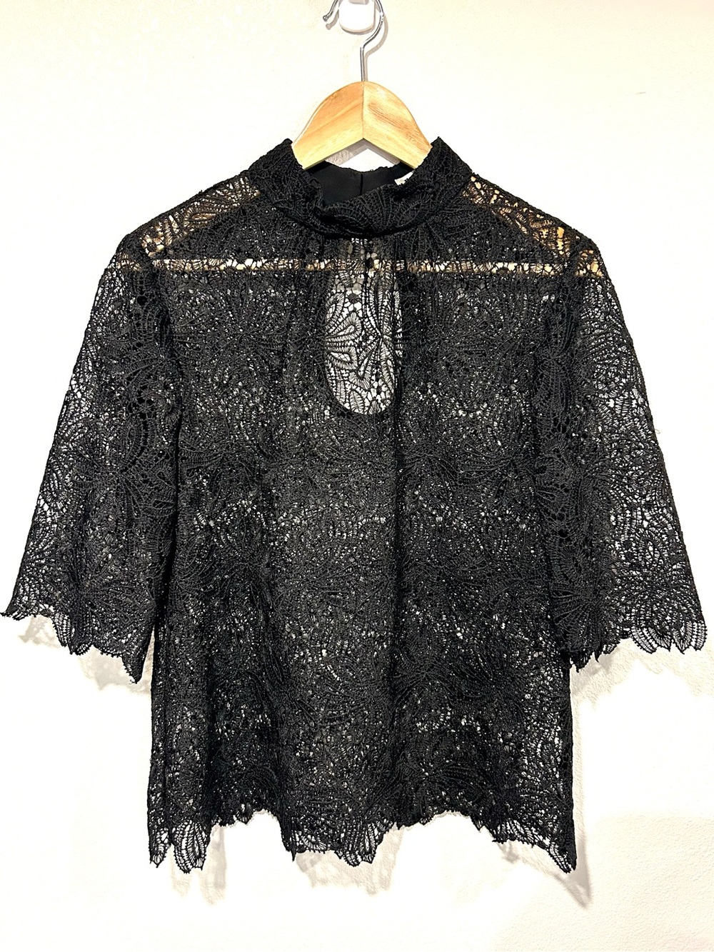 Trina Turk Black Lace High Neck Overlay Top Whimsigoth Witchy Boho Luxury Size M - Picture 2 of 5